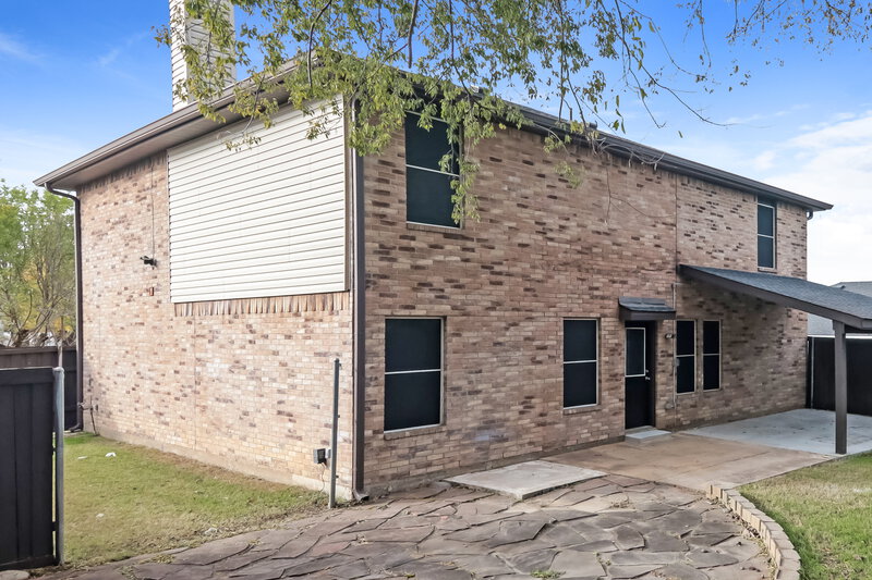 2,775/Mo, 625 Lowe Dr Cedar Hill, TX 75104 Rear View