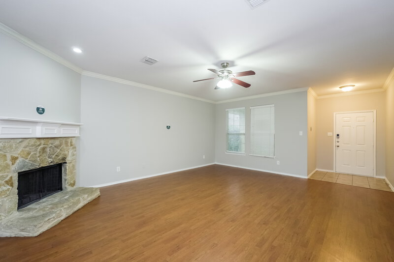1,890/Mo, 5900 Deck House Rd Fort Worth, TX 76179 Living Room View 3