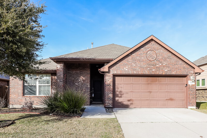 2,015/Mo, 1425 Cockatiel Dr Little Elm, TX 75068 Front View