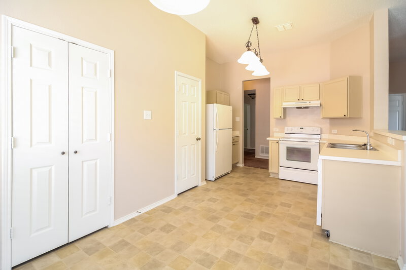 2,265/Mo, 2009 Natchez Dr Forney, TX 75126 Kitchen View