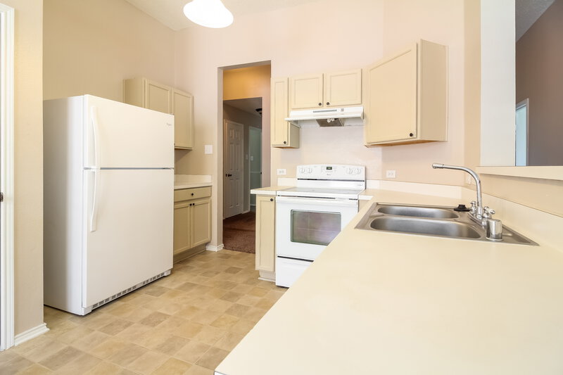 2,265/Mo, 2009 Natchez Dr Forney, TX 75126 Kitchen View 2