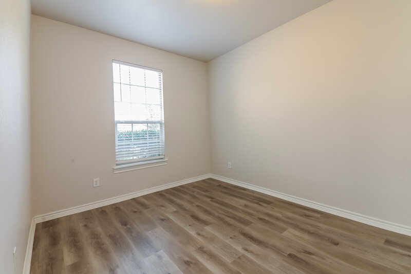 2,305/Mo, 543 Laurel Ln Fate, TX 75087 Bedroom View 3