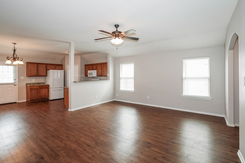 1,975/Mo, 4020 Tarpon Springs Dr Fort Worth, TX 76123 Living Room View 3