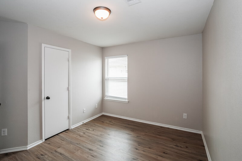 1,975/Mo, 4020 Tarpon Springs Dr Fort Worth, TX 76123 Bedroom View