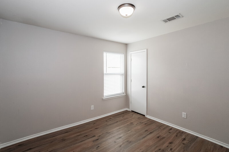 1,975/Mo, 4020 Tarpon Springs Dr Fort Worth, TX 76123 Bedroom View 2
