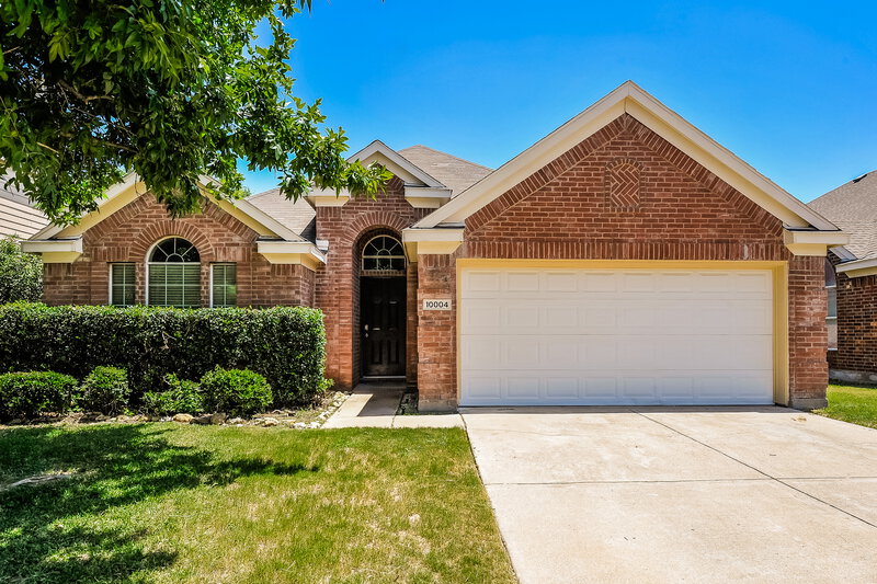 2,375/Mo, 10004 Chadbourne Rd Fort Worth, TX 76244 External View
