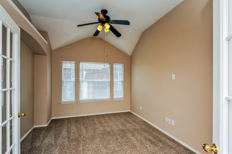 2,375/Mo, 10004 Chadbourne Rd Fort Worth, TX 76244 Bedroom View