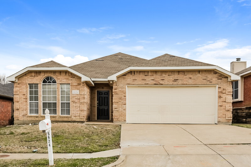 2,365/Mo, 5924 Firethorn Dr Dallas, TX 75249 External View
