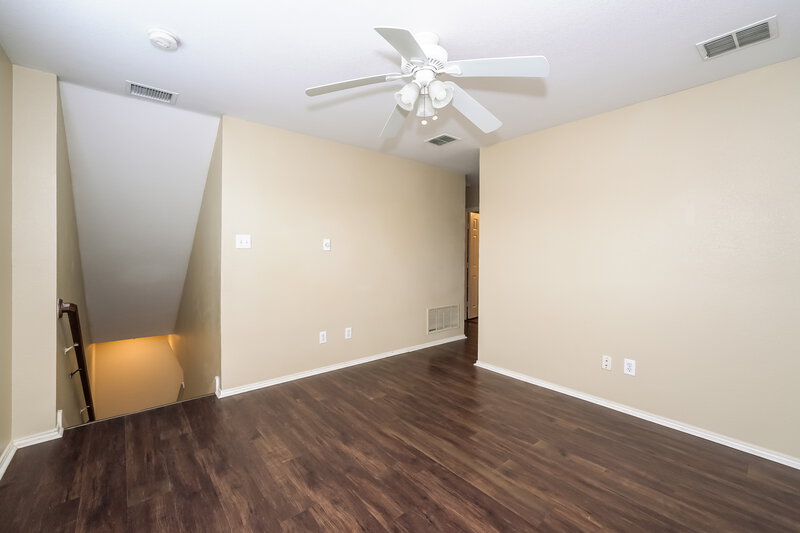 2,345/Mo, 2808 Lynx Ln Fort Worth, TX 76244 Loft View