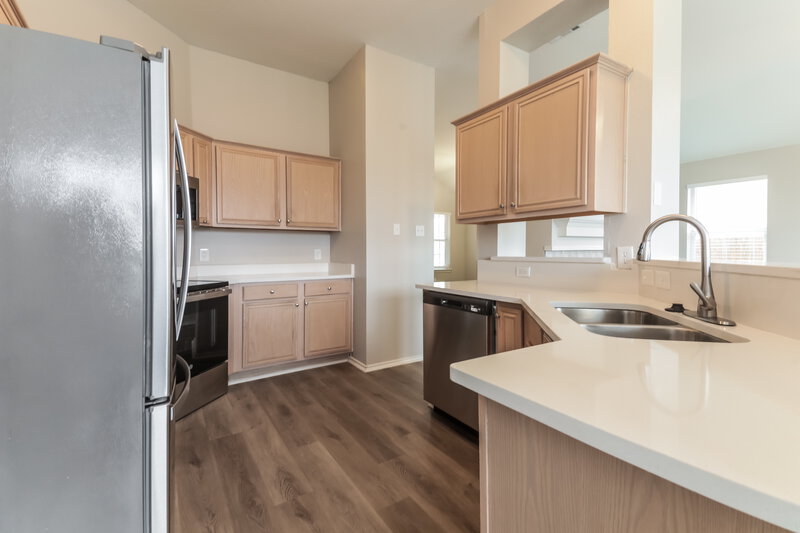 1,890/Mo, 506 Oxford Loop Princeton, TX 75407 Kitchen View