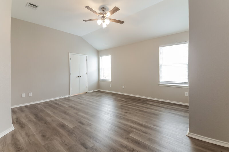 1,890/Mo, 506 Oxford Loop Princeton, TX 75407 Main Bedroom View