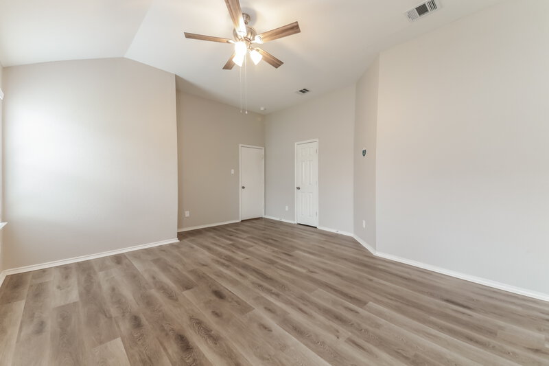 1,890/Mo, 506 Oxford Loop Princeton, TX 75407 Main Bedroom View 2