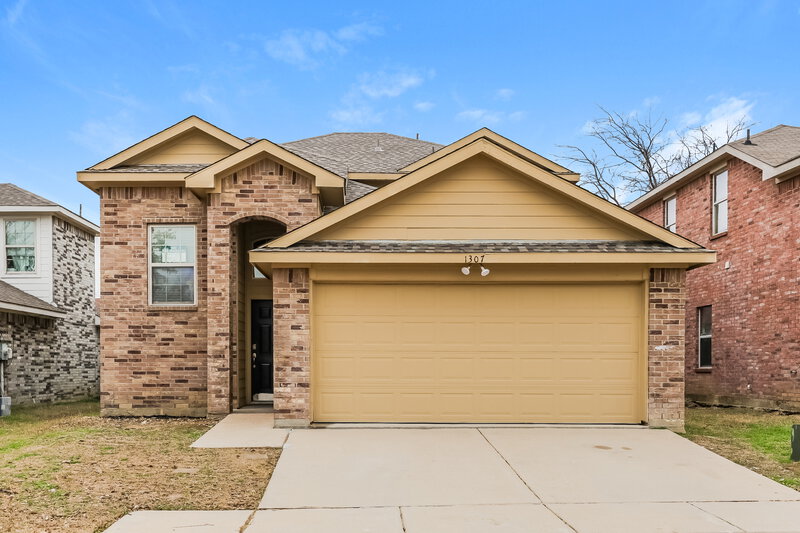 2,330/Mo, 1307 Luna Linda Dr Arlington, TX 76010 External View