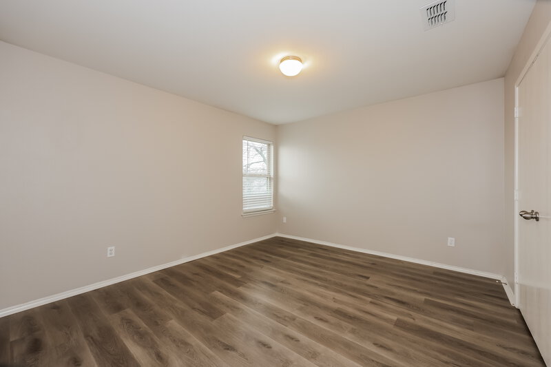 2,330/Mo, 1307 Luna Linda Dr Arlington, TX 76010 Bedroom View 2