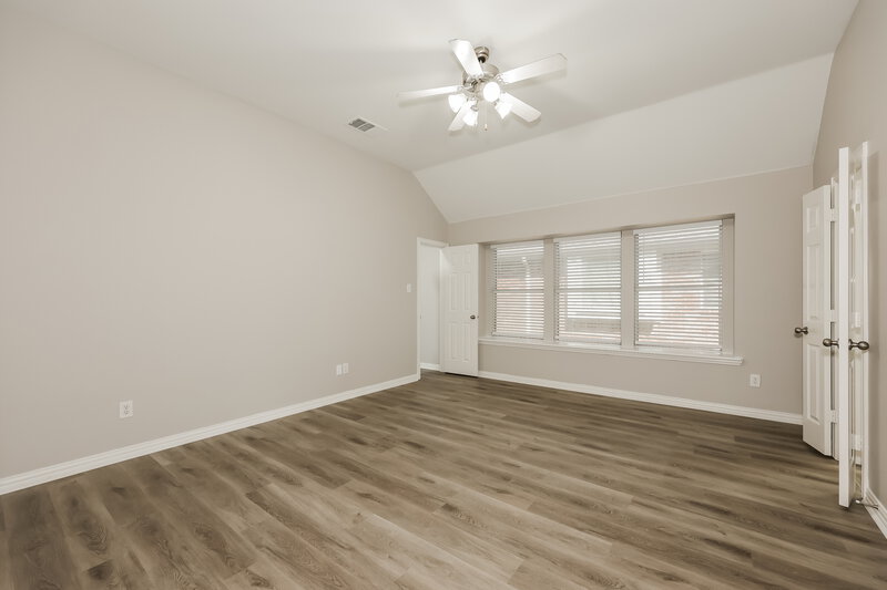 2,545/Mo, 203 Morningstar Ln Red Oak, TX 75154 Main Bedroom View 2