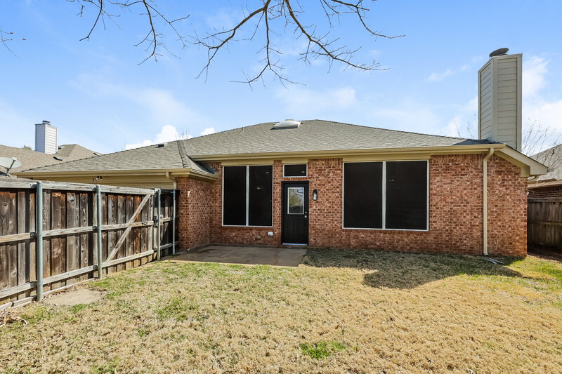 2,545/Mo, 203 Morningstar Ln Red Oak, TX 75154 Rear View 2