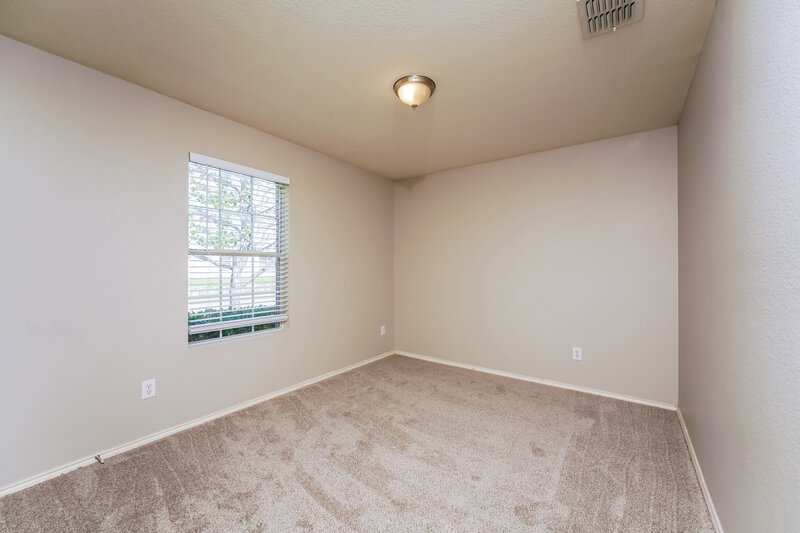 1,690/Mo, 1209 Lambert Dr Princeton, TX 75407 Bedroom View 2