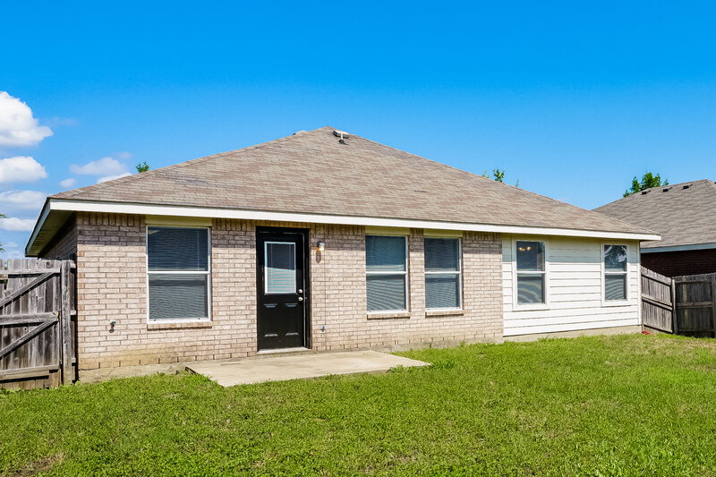 1,690/Mo, 1209 Lambert Dr Princeton, TX 75407 Rear View