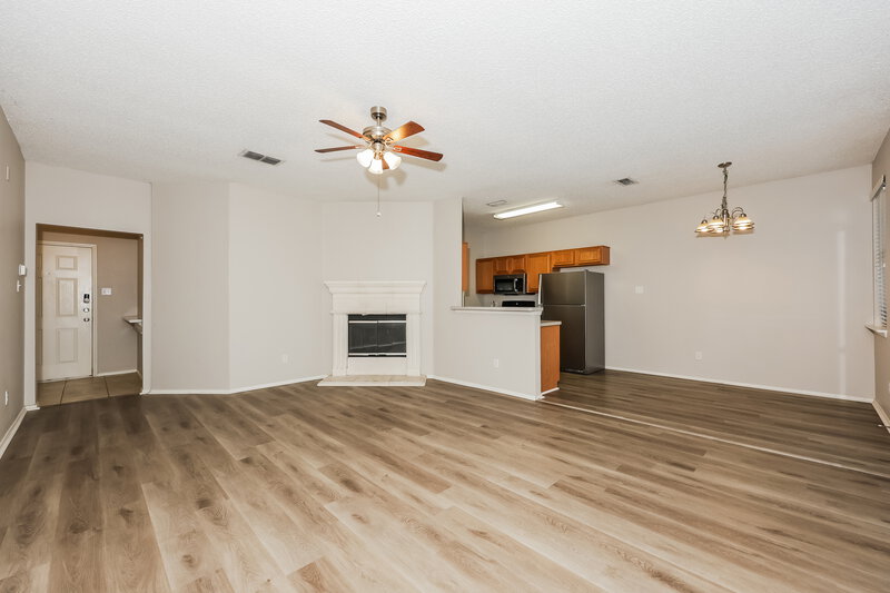 1,950/Mo, 6416 Freshwater Ln Fort Worth, TX 76179 Living Room View 2