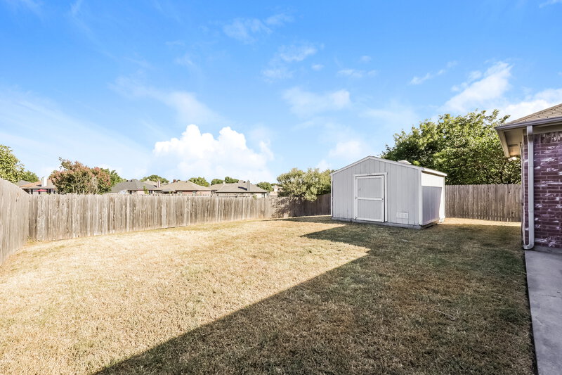 1,950/Mo, 6416 Freshwater Ln Fort Worth, TX 76179 Exterior View