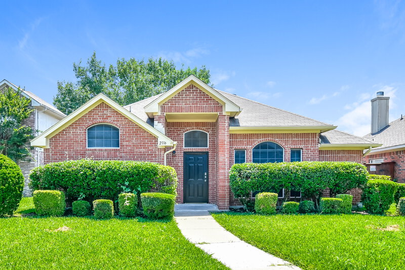 2,275/Mo, 2116 Amber Spgs Mesquite, TX 75181 External View