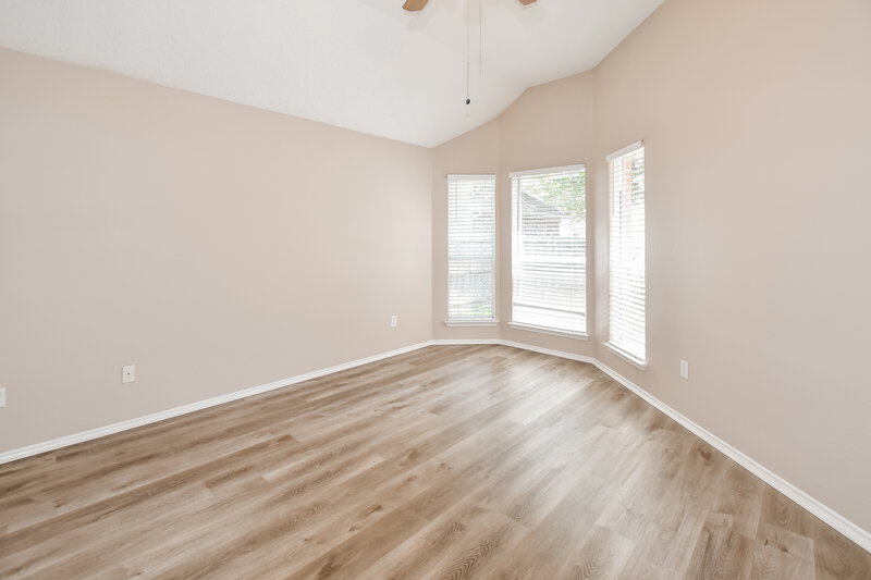 2,275/Mo, 2116 Amber Spgs Mesquite, TX 75181 Bedroom View 2