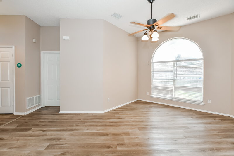 2,275/Mo, 2116 Amber Spgs Mesquite, TX 75181 Bedroom View 4