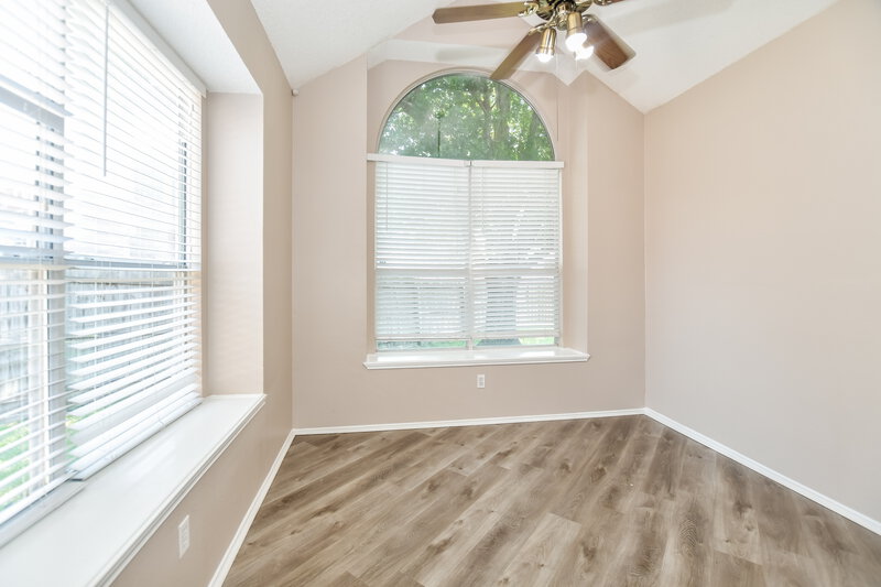 2,275/Mo, 2116 Amber Spgs Mesquite, TX 75181 Bedroom View 6