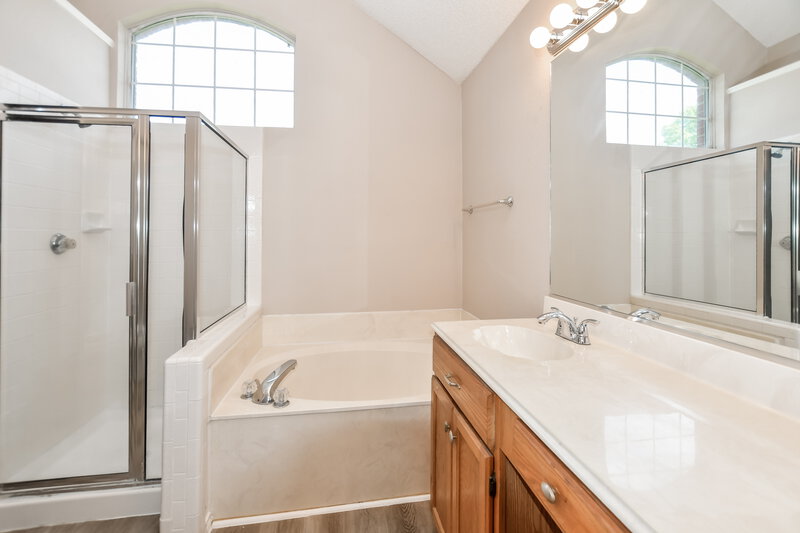 2,275/Mo, 2116 Amber Spgs Mesquite, TX 75181 Bathroom View