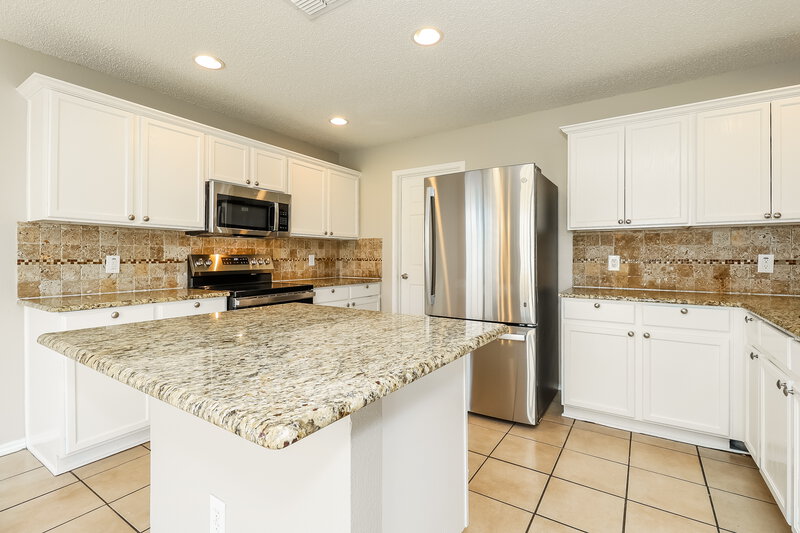 2,300/Mo, 14112 Cedar Post Dr Haslet, TX 76052 Kitchen View 2