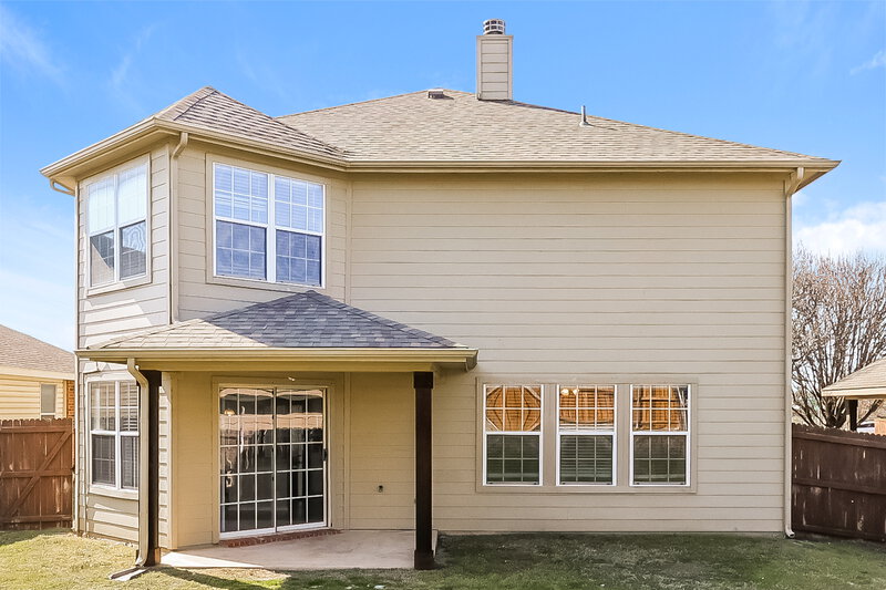 2,300/Mo, 14112 Cedar Post Dr Haslet, TX 76052 Rear View