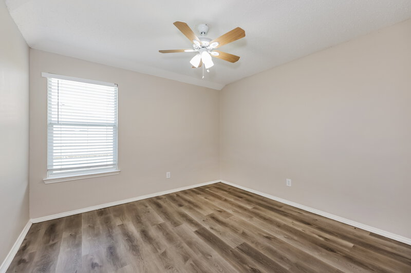 1,910/Mo, 800 Sierra Cir Burleson, TX 76028 Bedroom View