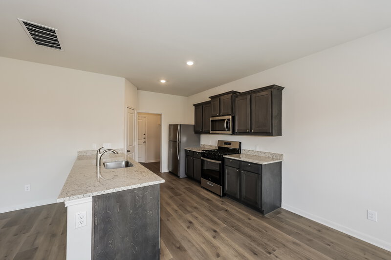 2,390/Mo, 9813 Teton Vista Dr Fort Worth, TX 76140 Kitchen View 2