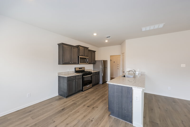3,350/Mo, 9733 Teton Vista Dr Fort Worth, TX 76140 Kitchen View 2