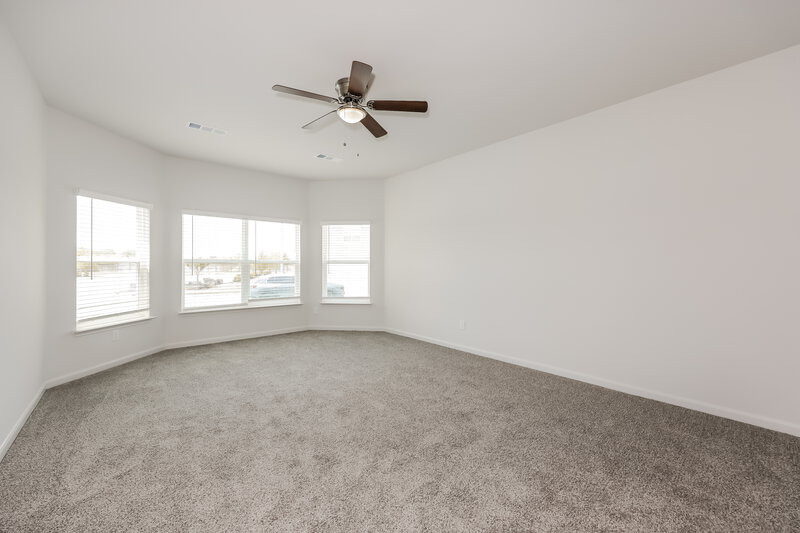 3,350/Mo, 9733 Teton Vista Dr Fort Worth, TX 76140 Main Bedroom View