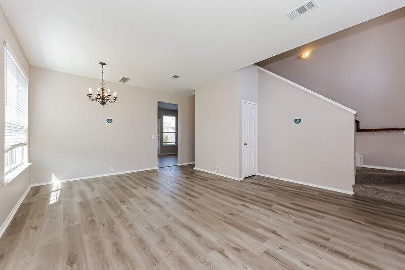 2,445/Mo, 8608 Stonewall Ct Fort Worth, TX 76123 Sitting Room View
