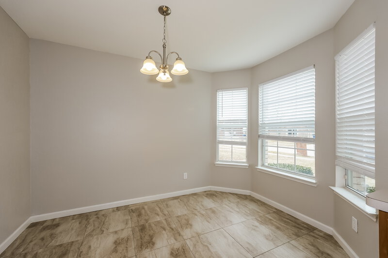 2,405/Mo, 120 Autumn Trl Red Oak, TX 75154 Dining Room View