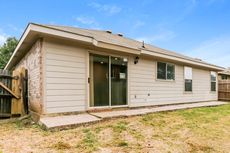 2,075/Mo, 7824 Whitney Ln Fort Worth, TX 76112 Misc View 14