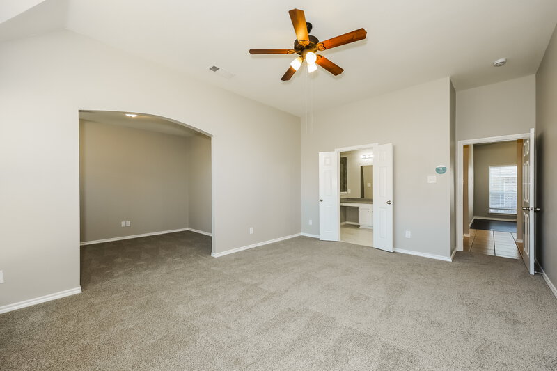 2,275/Mo, 5344 Elmdale Dr Watauga, TX 76137 Main Bedroom View 2