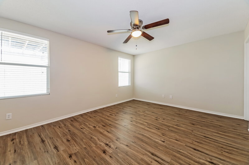 1,960/Mo, 16528 Woodside Dr Justin, TX 76247 Main Bedroom View