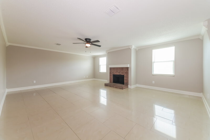 3,790/Mo, 1421 Nimitz Way Mesquite, TX 75181 Living Room View