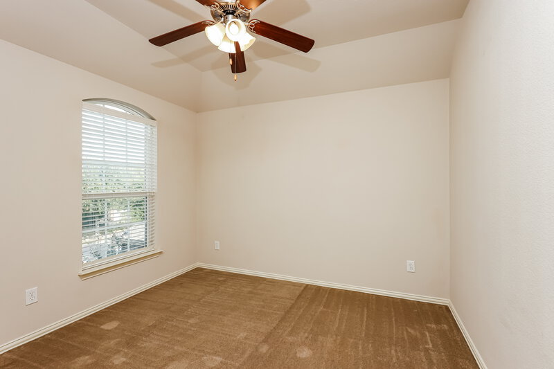 2,465/Mo, 308 Perkins Dr Lantana, TX 76226 Bedroom View 2