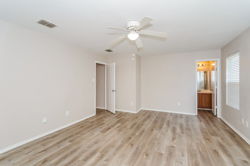 1,760/Mo, 2013 Angel Way Heartland, TX 75126 Main Bedroom View 2