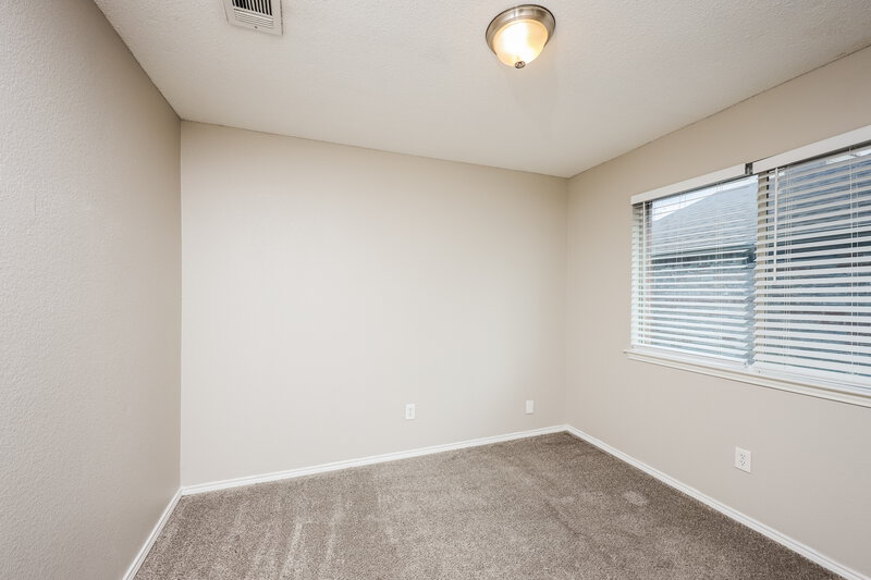 2,130/Mo, 512 Shaye Ct Seagoville, TX 75159 Bedroom View 2