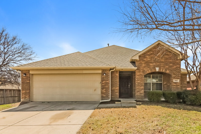 2,250/Mo, 1816 Caney Creek Dr Little Elm, TX 75068 External View