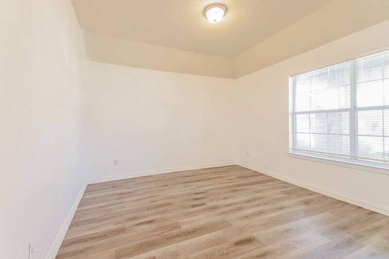 2,250/Mo, 1816 Caney Creek Dr Little Elm, TX 75068 Bedroom View 3