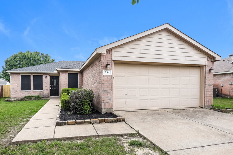 2,000/Mo, 214 Centenary Dr Forney, TX 75126 External View