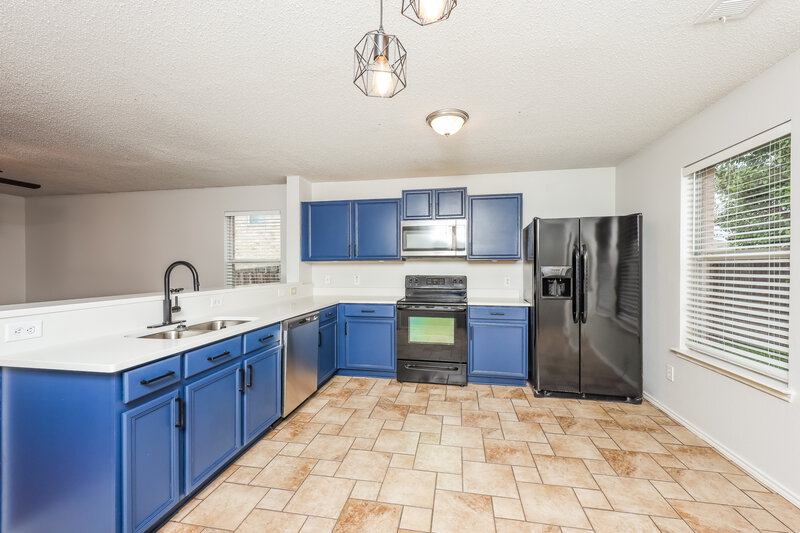 2,000/Mo, 214 Centenary Dr Forney, TX 75126 Kitchen View