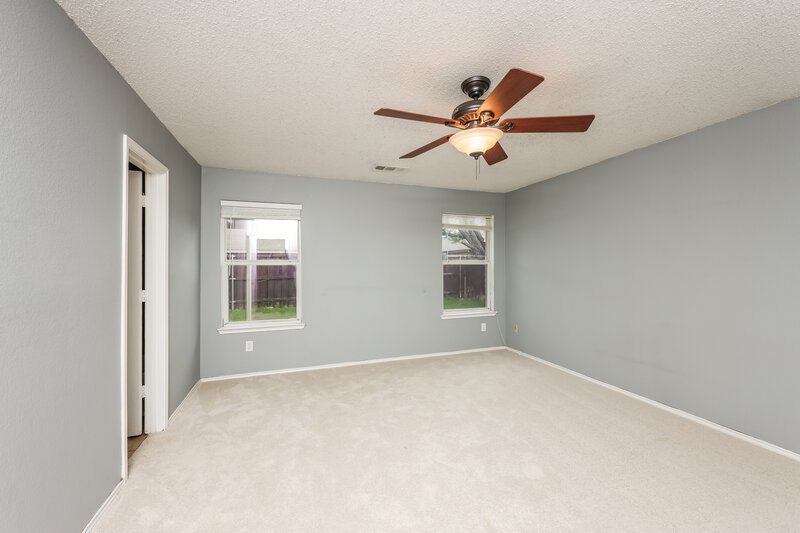 2,000/Mo, 214 Centenary Dr Forney, TX 75126 Main Bedroom View