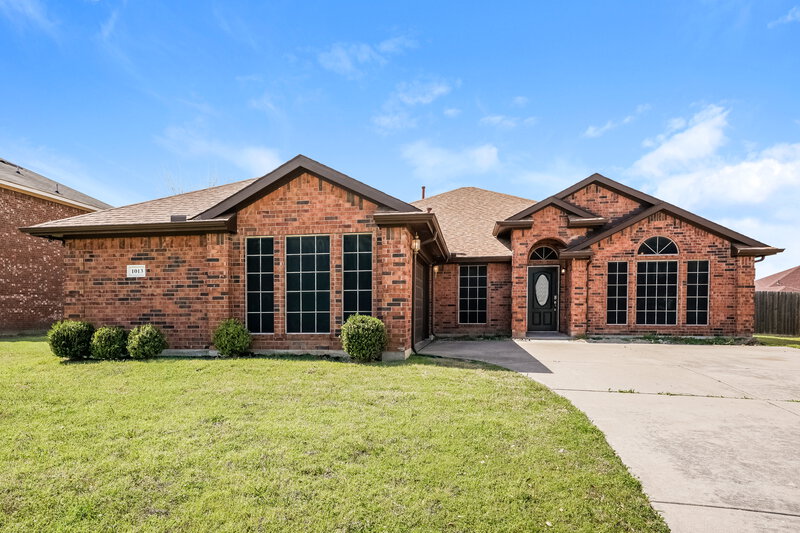 2,450/Mo, 1013 Urban Dr Desoto, TX 75115 External View